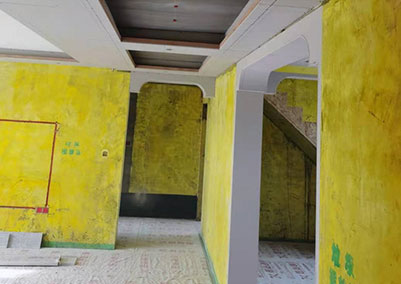 綠色家園T8號(hào)樓，210平米歐式風(fēng)格，木工施工完畢現(xiàn)場(chǎng)